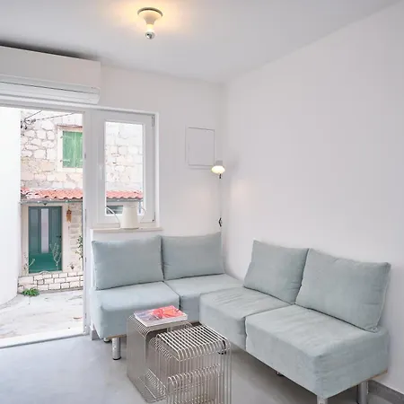 Old Town Hideaway - Cozy House *