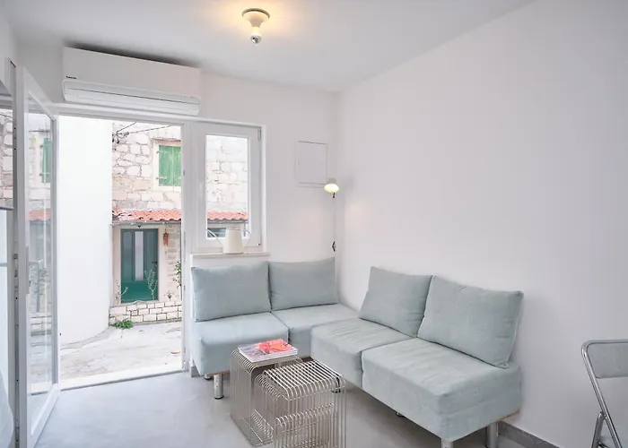 Old Town Hideaway - Cozy House *