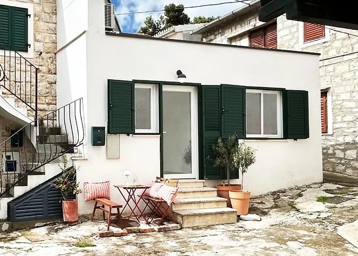 Apartamento Old Town Hideaway - Cozy House *